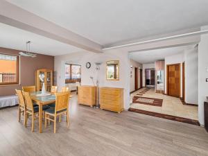 Prodej rodinného domu, České Budějovice, Prašná, 300 m2
