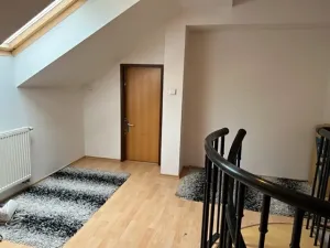 Pronájem bytu 4+kk, Liberec, nám. Dr. E. Beneše, 134 m2