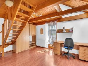 Prodej rodinného domu, Suchovršice, 355 m2