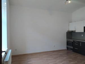 Pronájem bytu 1+kk, Chrudim, Pobřežní, 23 m2