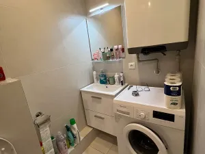 Pronájem bytu 1+kk, Praha - Vršovice, Pod soutratím, 27 m2