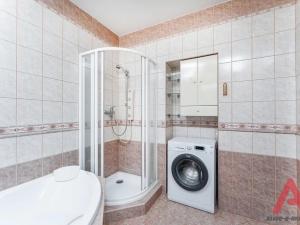 Pronájem rodinného domu, Praha - Dubeč, K pekárně, 104 m2