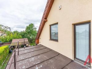 Pronájem rodinného domu, Praha - Dubeč, K pekárně, 104 m2