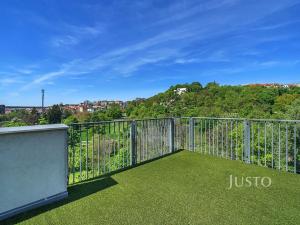 Prodej bytu 4+kk, Praha - Vršovice, Vršovická, 162 m2