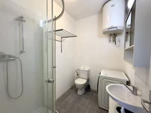 Pronájem bytu 1+kk, Praha - Holešovice, Bubenská, 20 m2