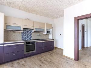 Prodej bytu 2+1, Leština u Světlé, 73 m2
