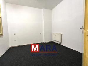 Pronájem kanceláře, Olomouc, Střední novosadská, 11 m2