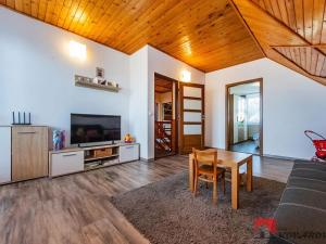 Prodej rodinného domu, Černouček, 303 m2