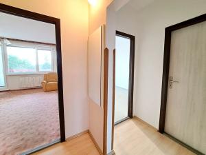 Pronájem bytu 3+1, Zlín, U Trojáku, 77 m2