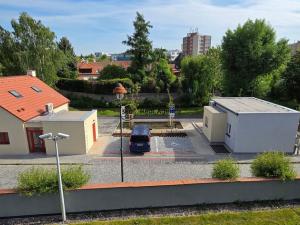 Pronájem bytu 2+kk, Praha - Hostivař, Kozinovo náměstí, 59 m2
