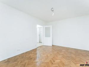 Pronájem bytu 1+1, Praha - Čakovice, Myjavská, 28 m2