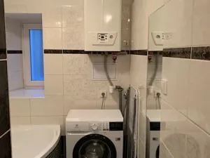 Pronájem bytu 3+1, Praha - Nové Město, Salmovská, 95 m2