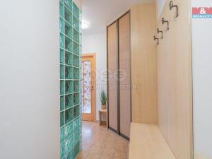 Prodej bytu 2+kk, Praha - Horní Měcholupy, Boloňská, 44 m2