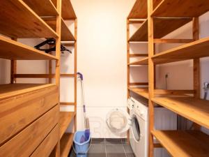 Pronájem bytu 1+kk, Praha - Prosek, Litoměřická, 52 m2