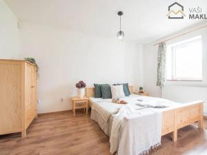 Prodej rodinného domu, Štipoklasy, 356 m2