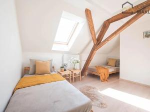 Prodej rodinného domu, Štipoklasy, 356 m2