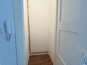 Pronájem bytu 2+kk, Praha - Žižkov, Žerotínova, 45 m2