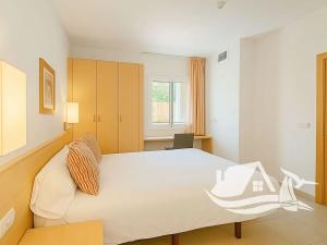 Prodej bytu 3+kk, Manilva, Španělsko, 73 m2