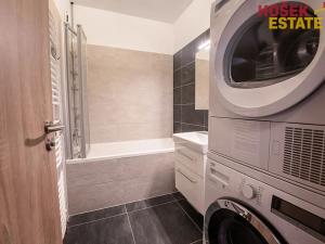 Prodej bytu 3+kk, Holubice, 63 m2