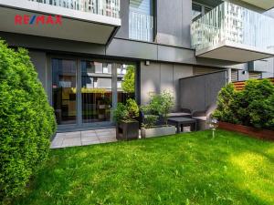 Prodej bytu 1+kk, Praha - Žižkov, Olšanská, 37 m2