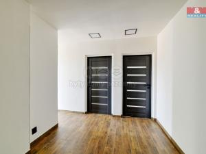 Prodej bytu 2+1, Mariánské Lázně - Úšovice, Podhorská, 61 m2