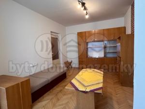 Pronájem bytu 1+1, Praha - Vokovice, Angolská, 32 m2