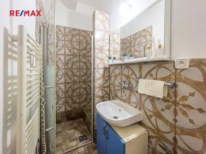 Prodej bytu 2+kk, Praha - Smíchov, Holečkova, 37 m2