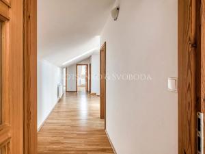 Prodej vícegeneračního domu, Senožaty, 182 m2