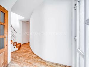Prodej vícegeneračního domu, Senožaty, 182 m2