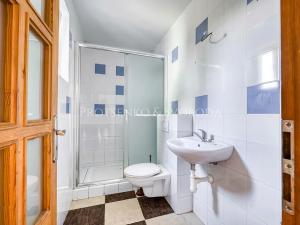 Prodej rodinného domu, Senožaty, 182 m2