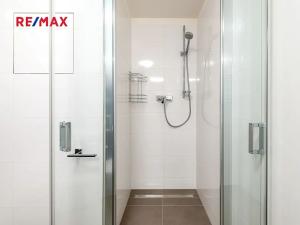 Pronájem bytu 1+kk, Praha - Hloubětín, U Tesly, 30 m2