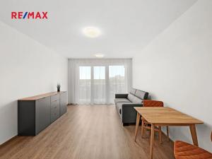 Pronájem bytu 1+kk, Praha - Háje, Výstavní, 32 m2