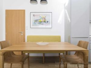 Pronájem bytu 2+kk, Praha - Libeň, Heydukova, 61 m2
