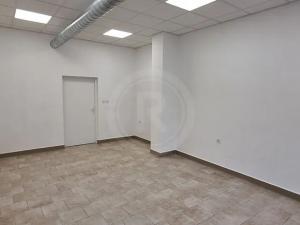 Prodej kanceláře, Hluboká nad Vltavou, Husova, 40 m2