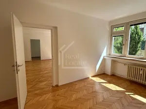 Pronájem bytu 2+1, Praha - Vinohrady, Lucemburská, 55 m2