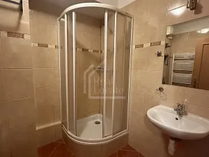 Pronájem bytu 1+kk, Praha - Prosek, Na vyhlídce, 37 m2