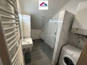 Pronájem bytu 2+1, Brno, Sládkova, 56 m2