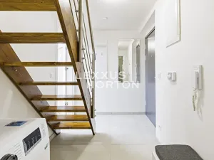 Pronájem bytu 1+kk, Praha - Smíchov, Holečkova, 55 m2