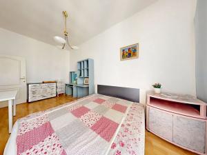Prodej bytu 4+1, Praha - Vršovice, K Botiči, 105 m2