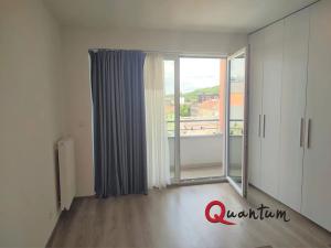 Pronájem bytu 1+kk, Praha - Vršovice, Novgorodská, 30 m2