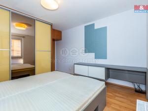 Pronájem bytu 2+kk, Hradec Králové - Třebeš, Labská louka, 58 m2