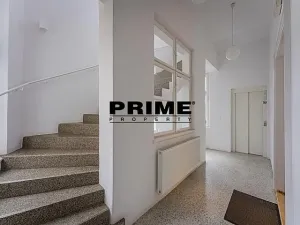 Pronájem kanceláře, Praha - Vinohrady, Fričova, 74 m2