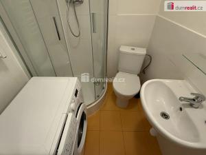 Pronájem bytu 1+kk, Praha - Smíchov, Na Skalce, 28 m2