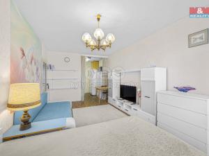 Prodej bytu 2+kk, Praha - Petrovice, Kurčatovova, 43 m2