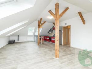 Pronájem bytu 2+kk, Praha - Čakovice, Otavská, 77 m2