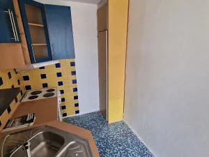Pronájem bytu 1+kk, Praha - Řepy, Makovského, 36 m2