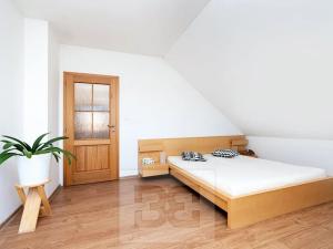 Prodej rodinného domu, Lány, Lipová, 314 m2