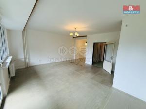 Prodej bytu 1+kk, Hrabyně, 42 m2