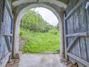 Prodej rodinného domu, Husinec, Jeronýmova, 400 m2