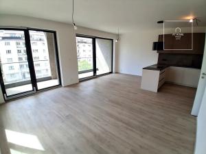 Pronájem bytu 3+kk, Praha - Žižkov, Tetauerova, 92 m2